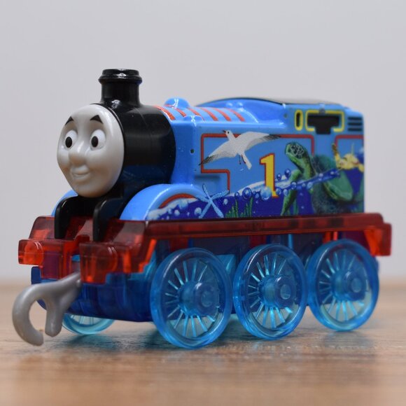 Thomas Sea Turtle Ocean Diecast Train Push Along Thomas & Friends Mattel 2016 - Picture 1 of 9